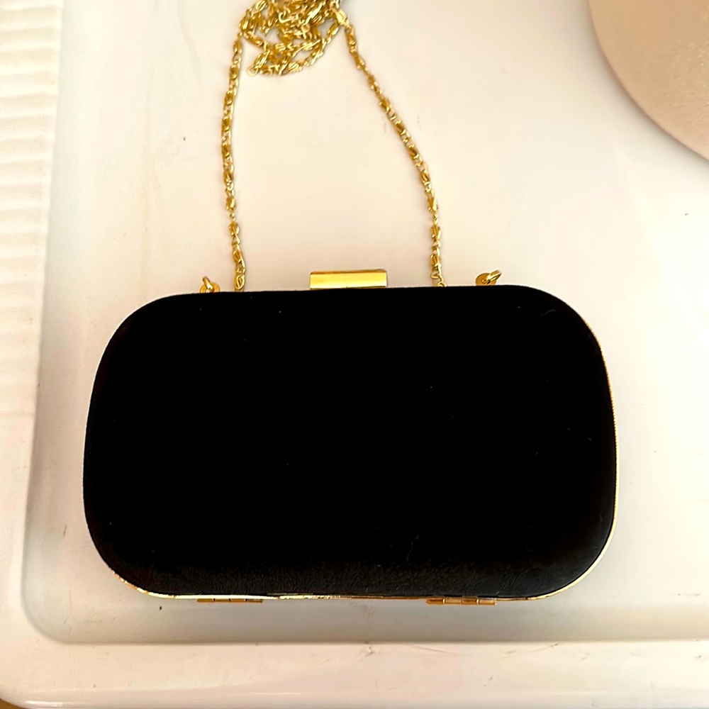 CARMEN MARC VOLVO black velvet clutch